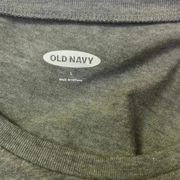 🆕 OLD NAVY CHRISTMAS SHIRT SIZE LARGE - Picture 5 of 5